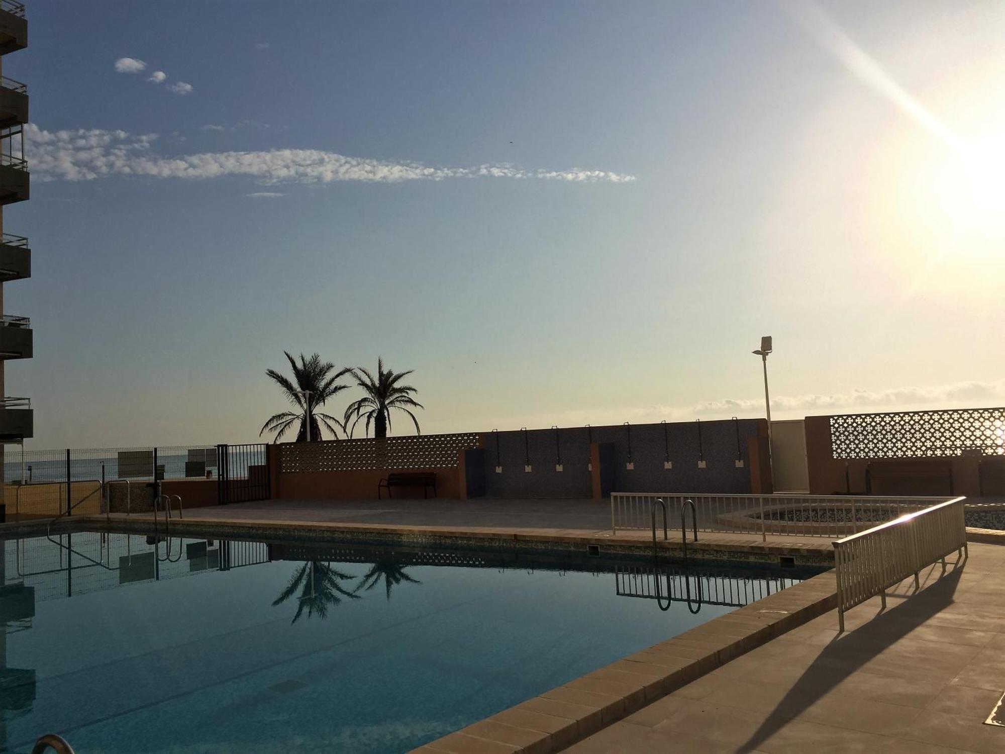Mareny Barraquetas Beachfront And Peaceful Apartment מראה חיצוני תמונה